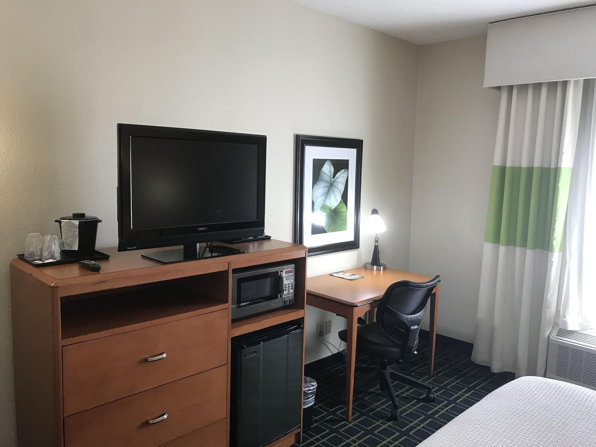 Best Western Louisville South - Shepherdsville Hillview Екстер'єр фото